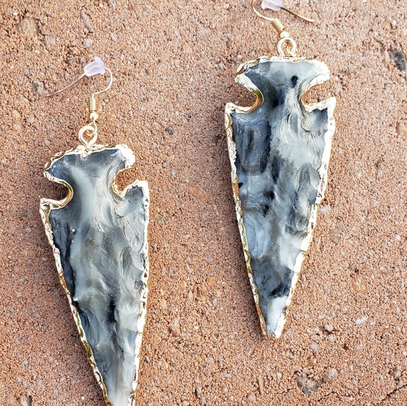 Jewelry - TRENDY EARRINGS